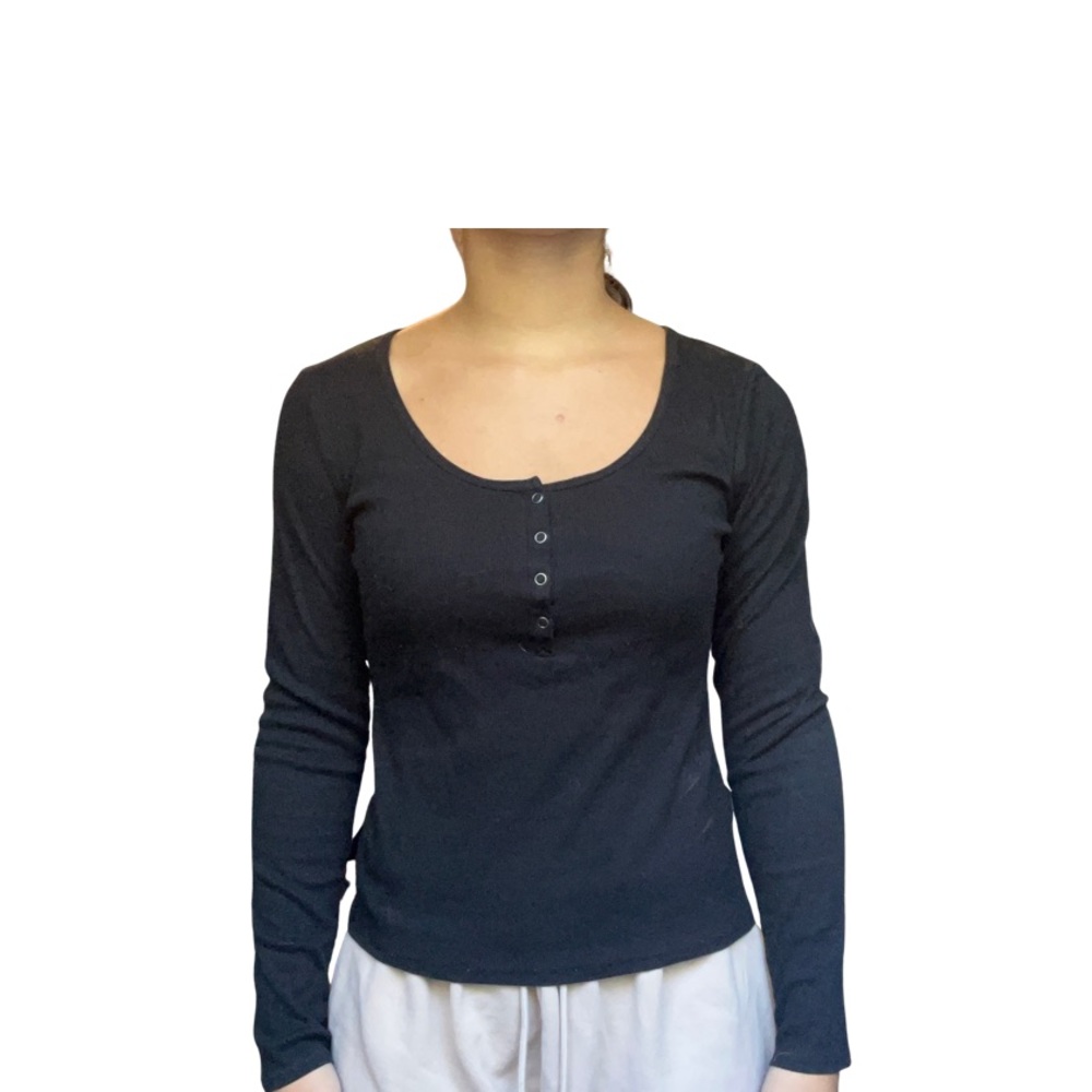 Black Scoop Neck Button Up Women’s Wild Fable Long Sleeve Top Size Medium